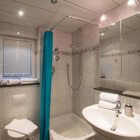 Apartment Golden Gapa Budget-Studio 3 Garmisch-Partenkirchen